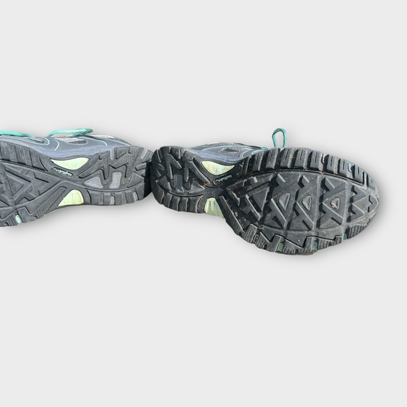 Wind River hiking boots size 10 in great condition. - Picture 3 of 5